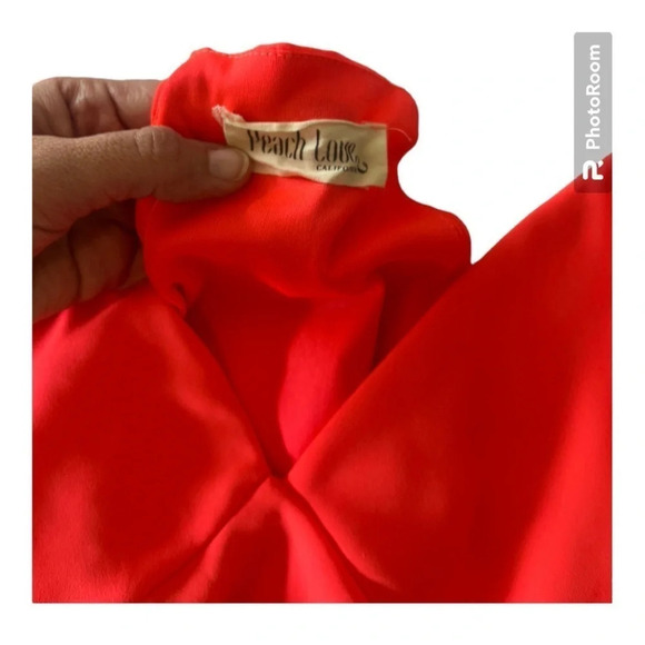 PEACH LOVE CALIFORNIA Bright flounce blouse size medium - Picture 4 of 5